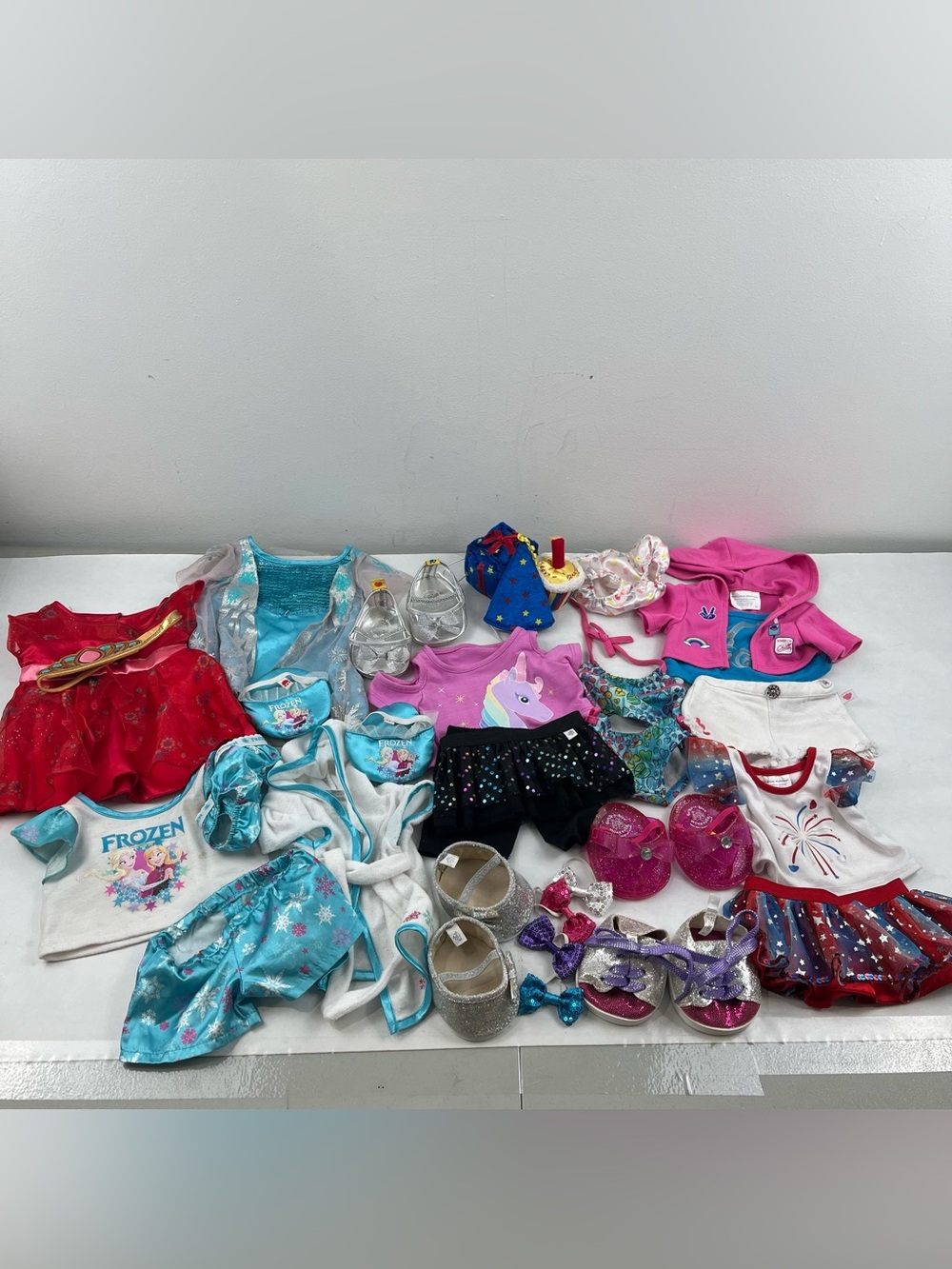 Build-A-Bear Clothing Lot 25+ Pc Frozen Dresses Shoes Accessories